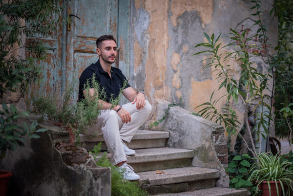 Dreamy romanticised portrait photoshoot